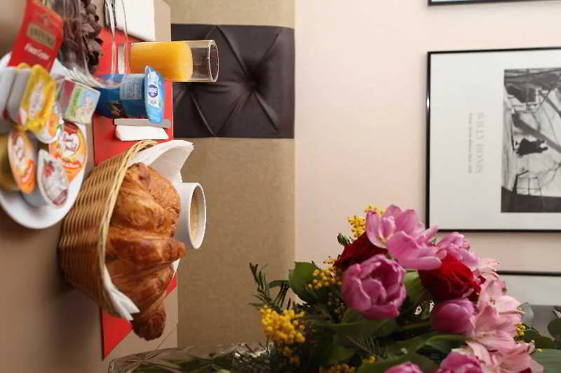 ***  Hotel Alane Париж Франция